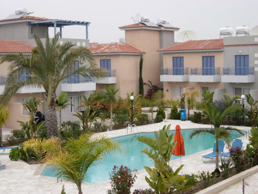 Helios Cottages Paphos Buitenkant foto
