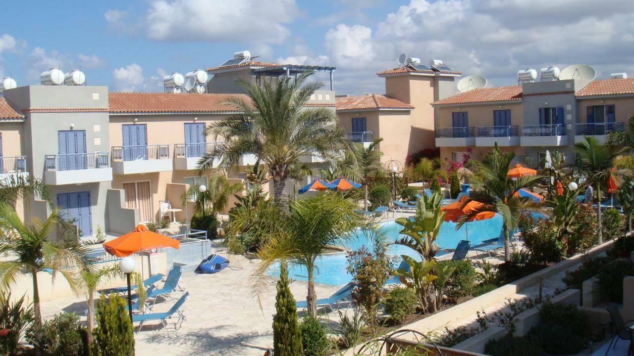 Helios Cottages Paphos Buitenkant foto
